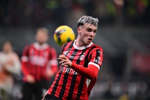 yl23455永利官网-莫雷托：那不勒斯曾2500万欧求购&amp;4队想租借，米兰不放A-希门尼斯