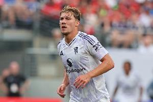 yl23455永利官网-斯基拉：那不勒斯引援前锋候选名单：霍伊伦、多夫比克和皮纳蒙蒂