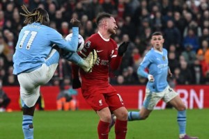 前名哨：利物浦本应补时获点 大家都看到那是点球