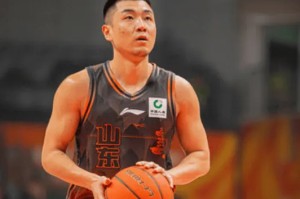 yl23455永利官网-高诗岩全场投篮3中3，罚球1中1得到9分3篮板4助攻1抢断